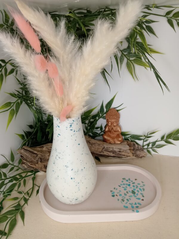 Vase poire Terrazzo et Plateau vide-poche Blanc et éclats de Turquoise Lyswenn Création